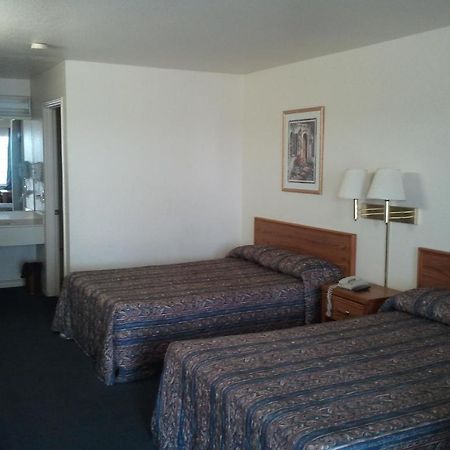 Country Inn Motel San Antonio Zewnętrze zdjęcie