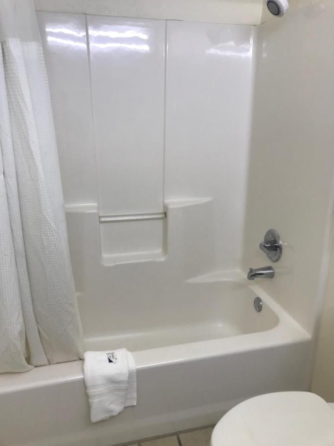 Country Inn Motel San Antonio Zewnętrze zdjęcie