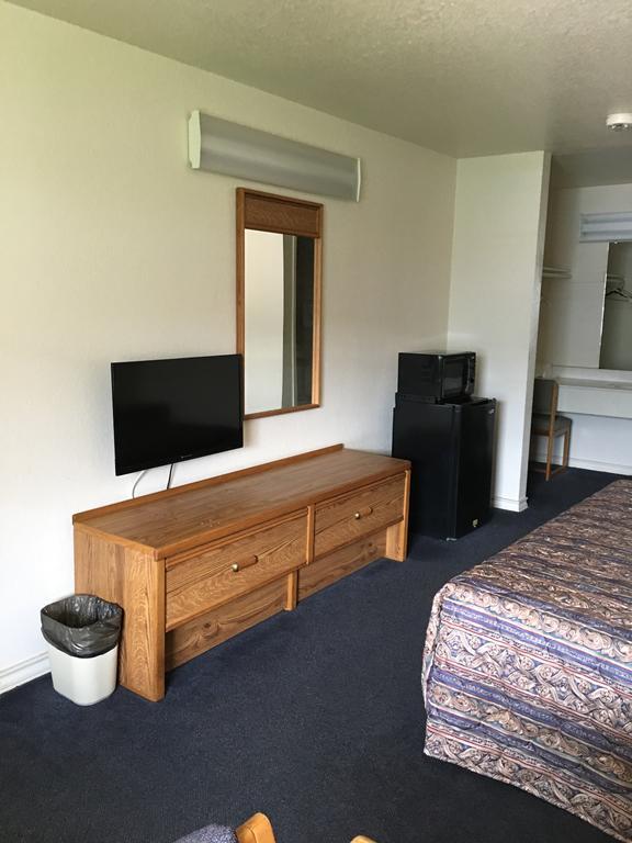 Country Inn Motel San Antonio Zewnętrze zdjęcie