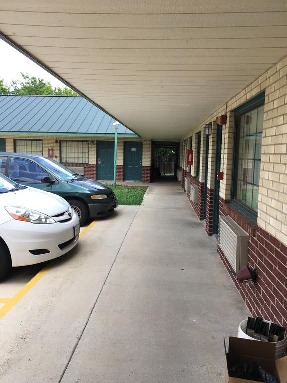 Country Inn Motel San Antonio Zewnętrze zdjęcie